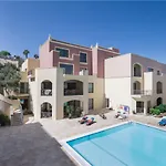 Lux Seaview & Pool-hosted By Sweetstay Mellieħa